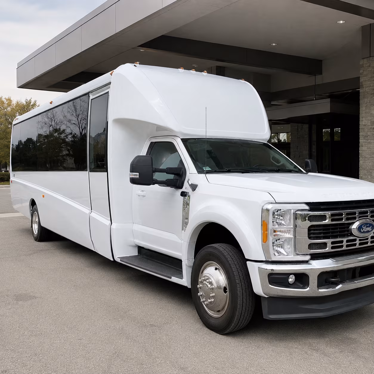Chattanooga Airport Shuttle & Transportation party bus exterior