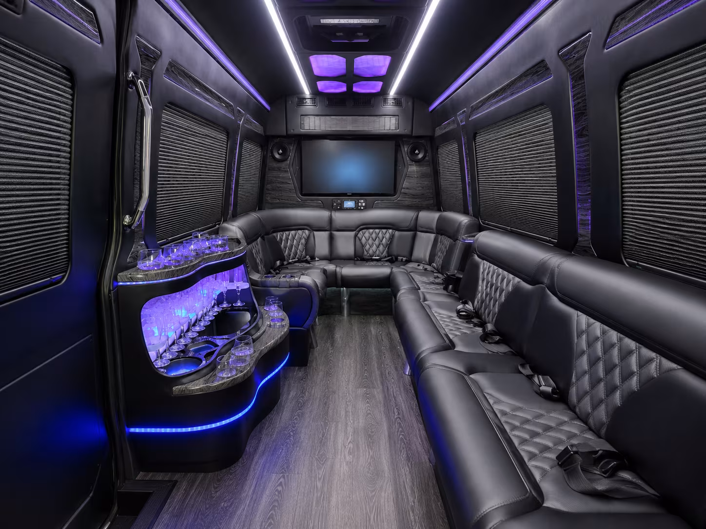 Chattanooga Corporate Transportation party bus exterior