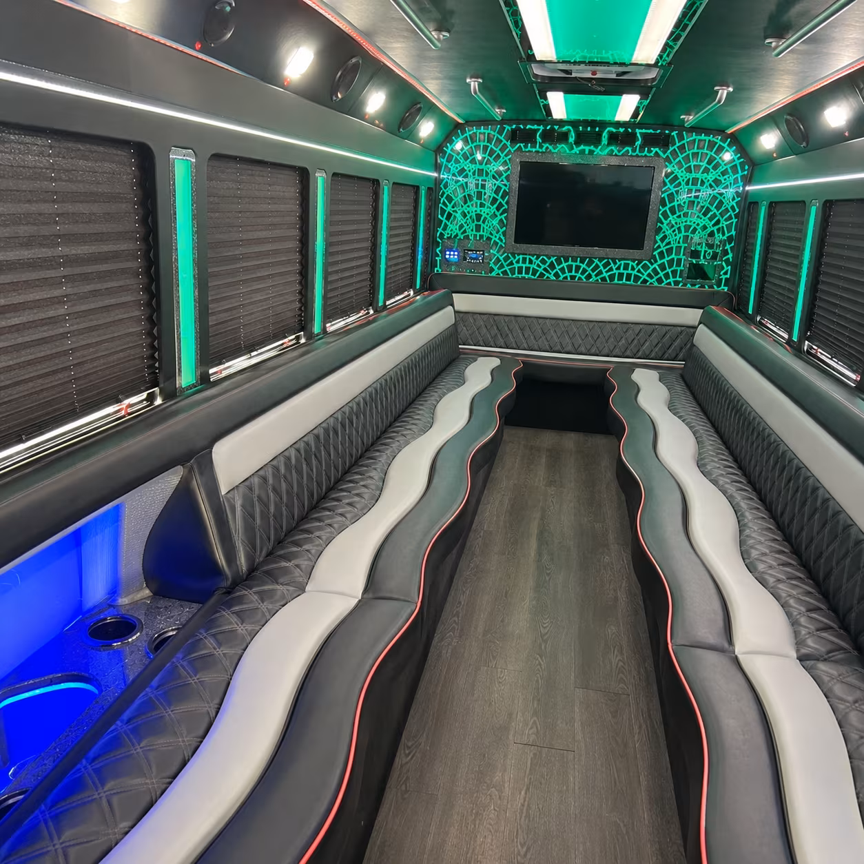 Murfreesboro Birthday, Sweet 16, & Quinceañera Party Bus Rentals
